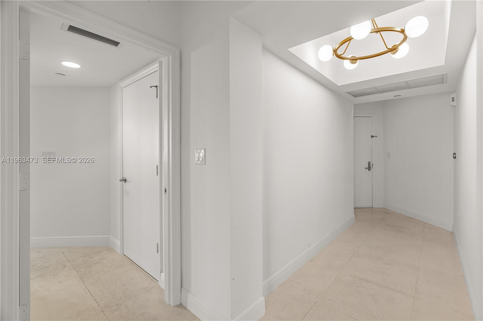 TURNBERRY VLG NO TOWER CO - Residential