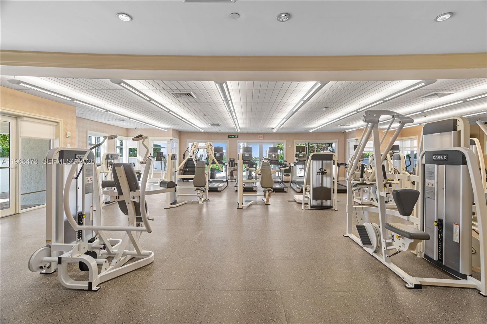 TURNBERRY VLG NO TOWER CO - Residential