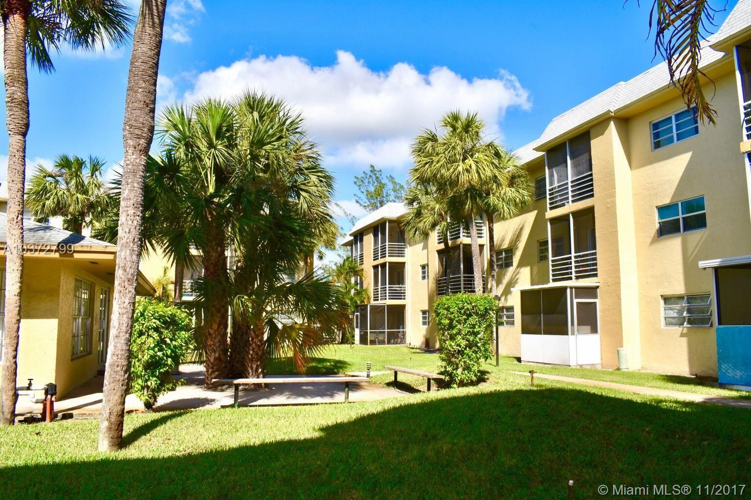 GARDENS AT LAUDERHILL CON - Residential