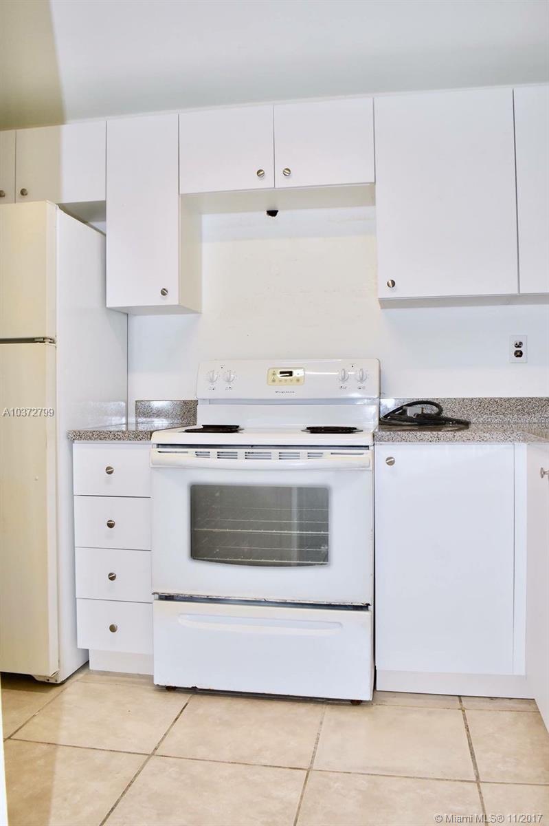 GARDENS AT LAUDERHILL CON - Residential