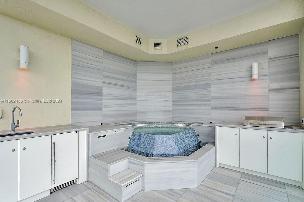 Estates at Acqualina - Residential