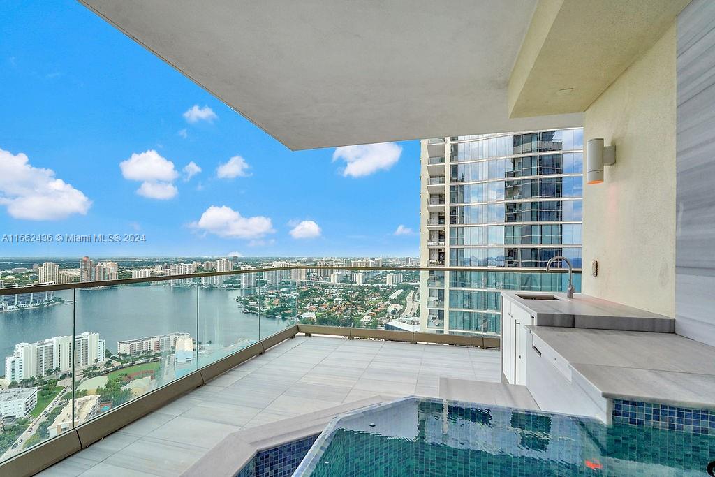 Estates at Acqualina - Residential