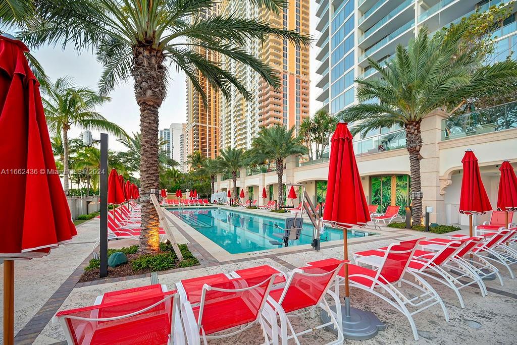 Estates at Acqualina - Residential