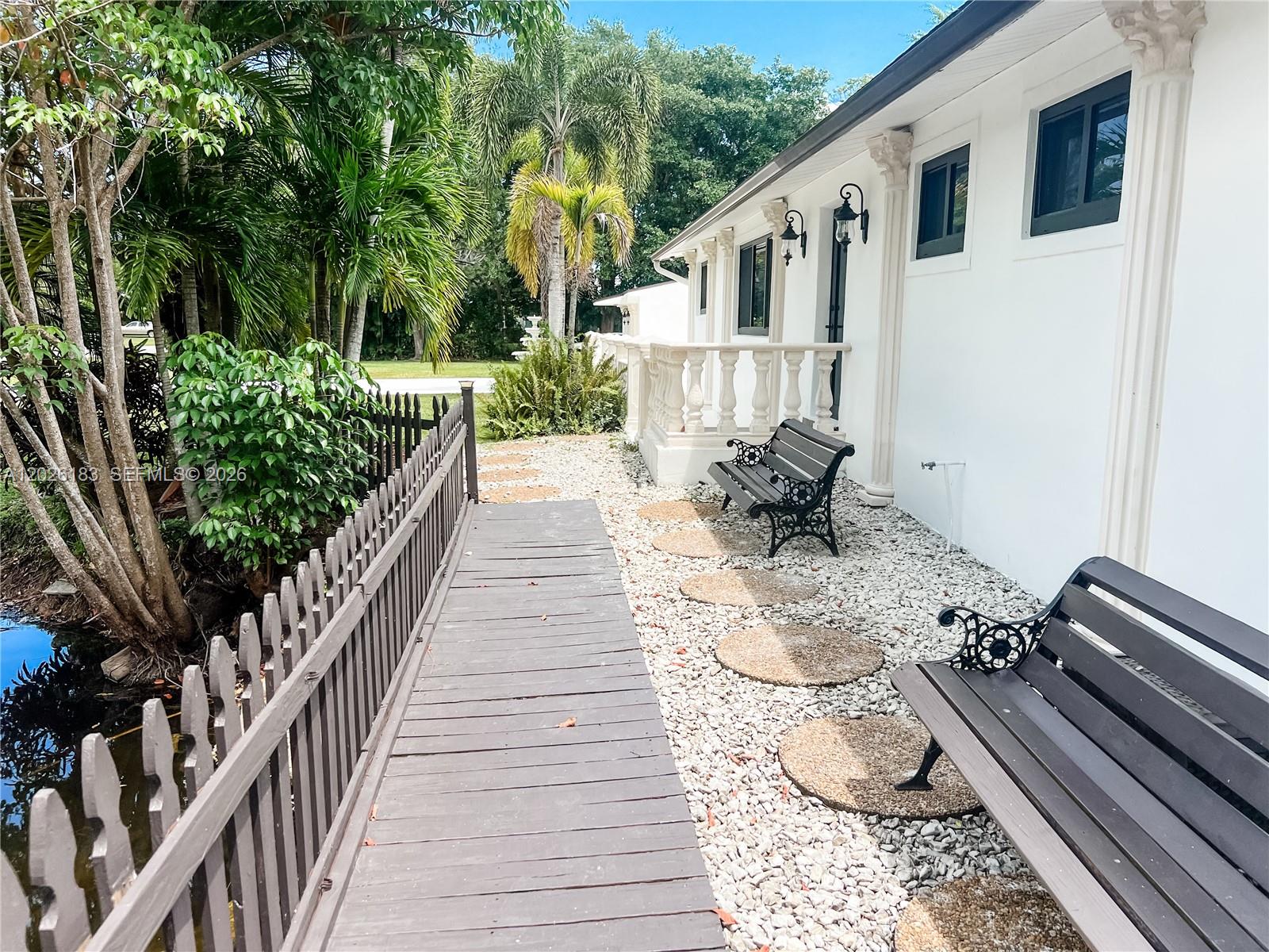 FLA FRUIT LANDS CO - Residential