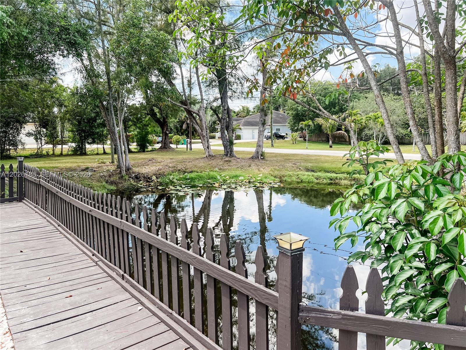 FLA FRUIT LANDS CO - Residential