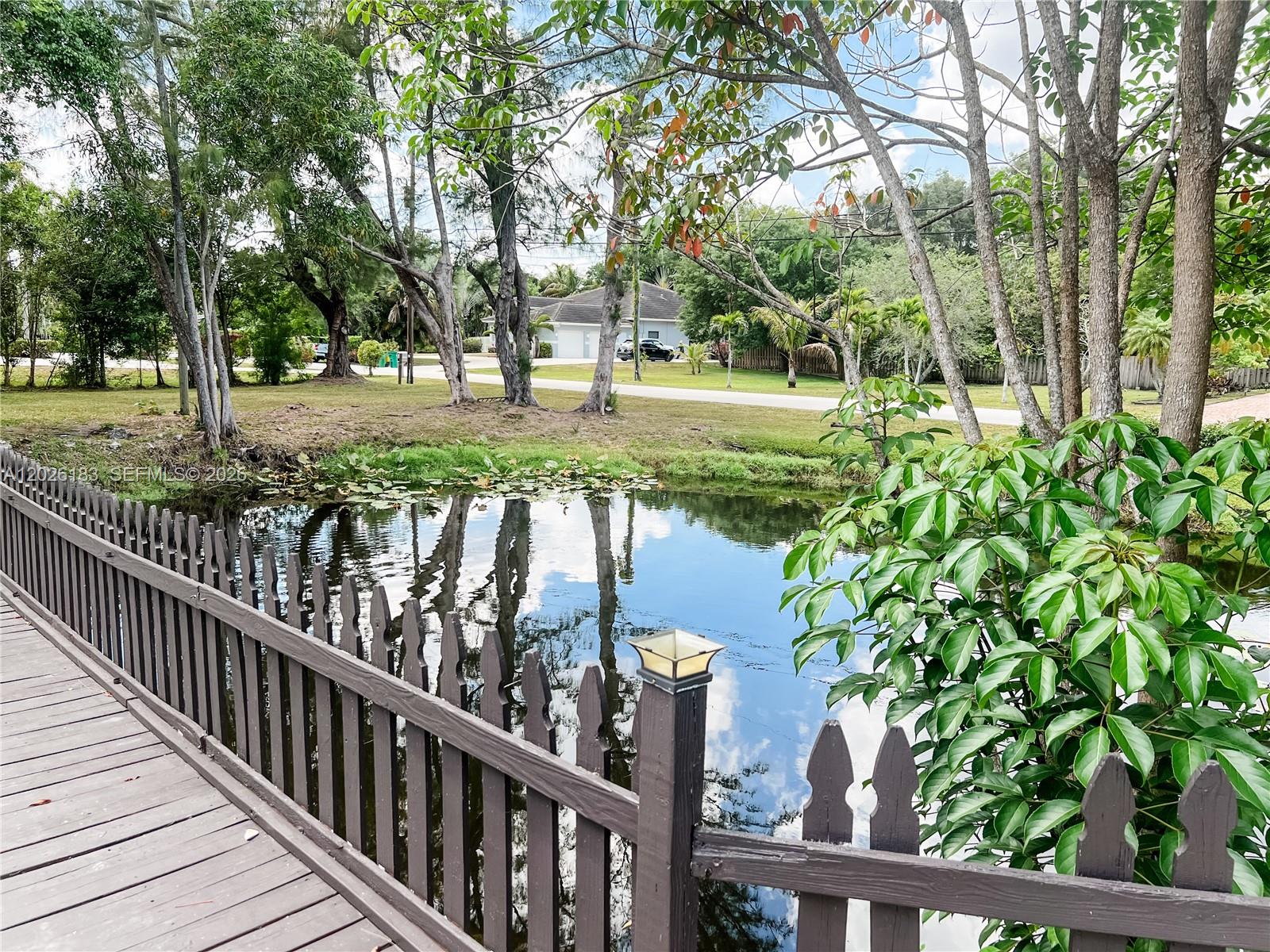 FLA FRUIT LANDS CO - Residential