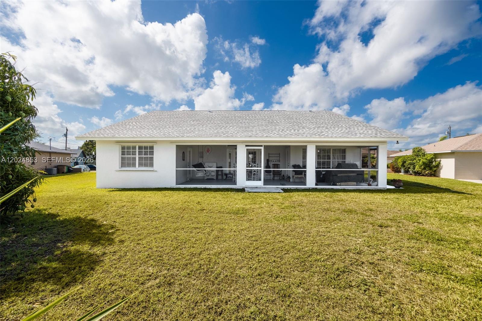 CAPE CORAL - Residential