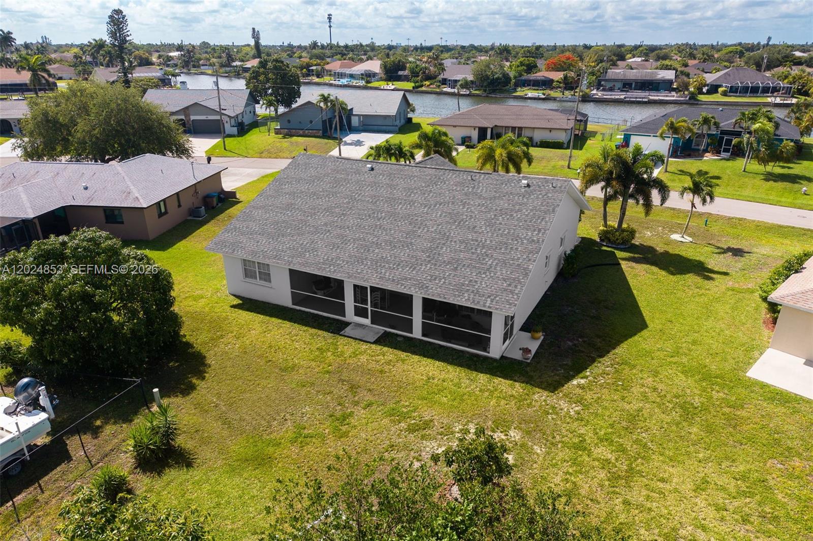 CAPE CORAL - Residential