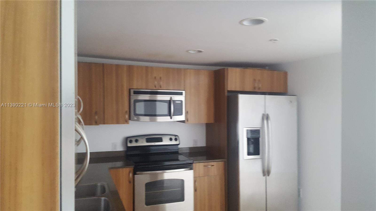 63 NOBE CONDO - Residential Lease