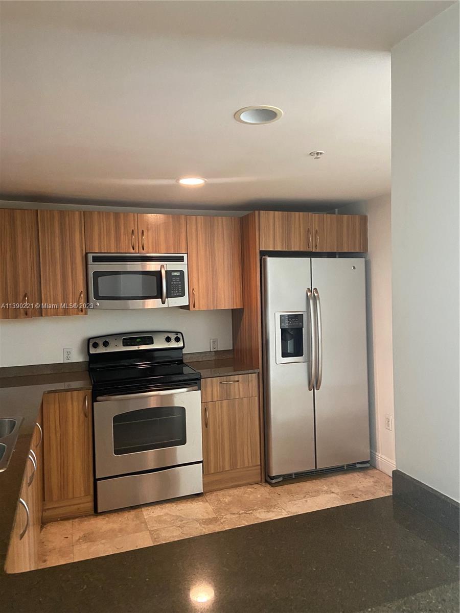 63 NOBE CONDO - Residential Lease