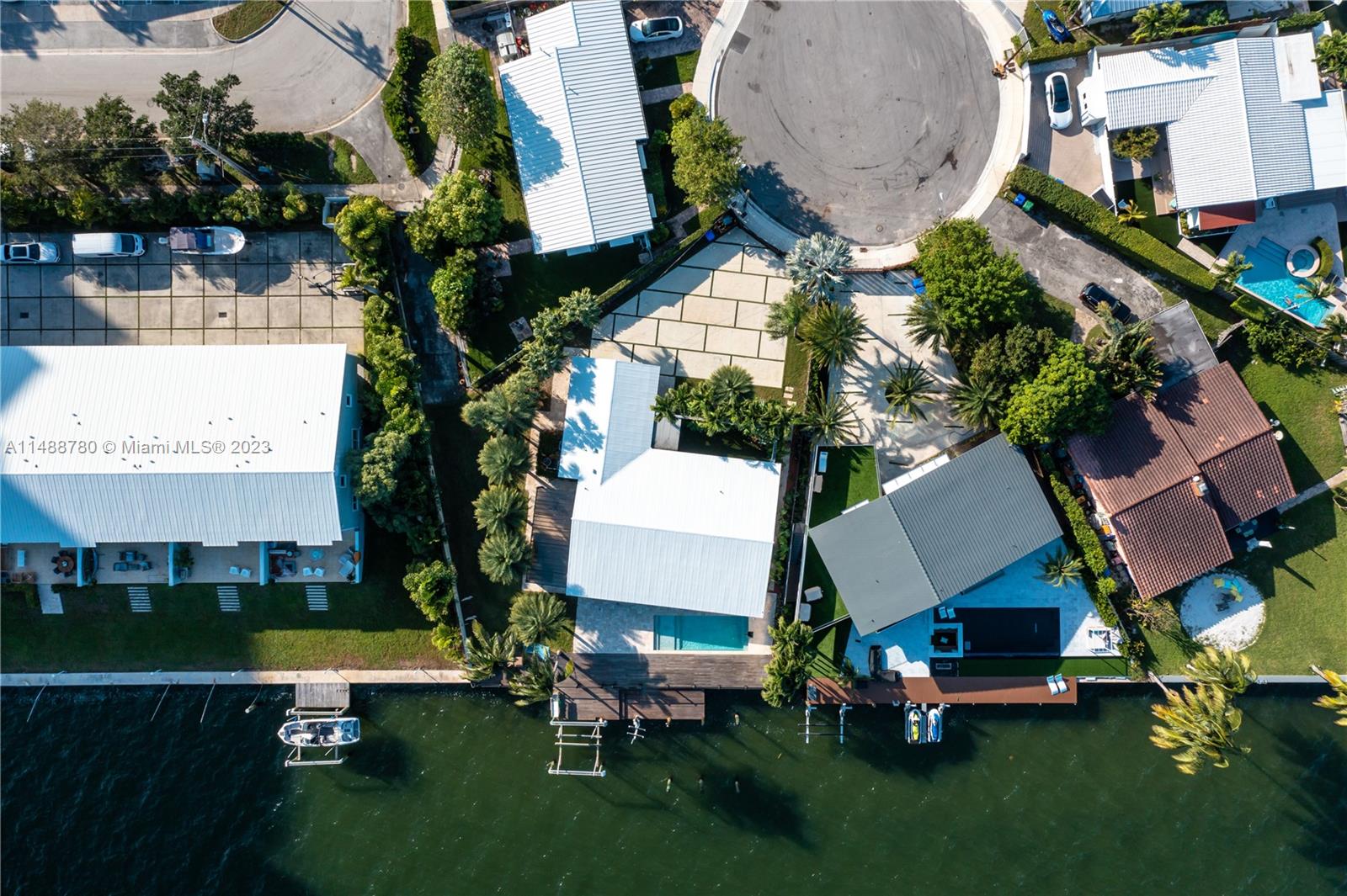 BAY CREST SEC 2 - Residential