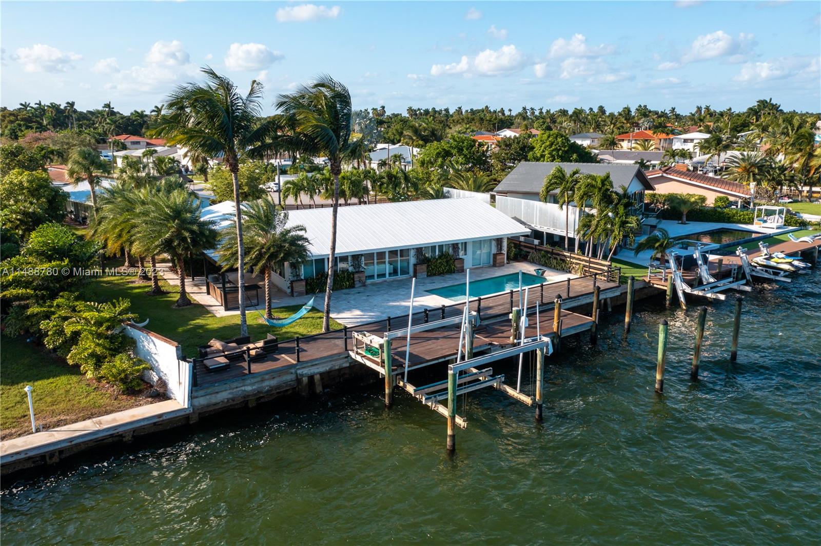 BAY CREST SEC 2 - Residential