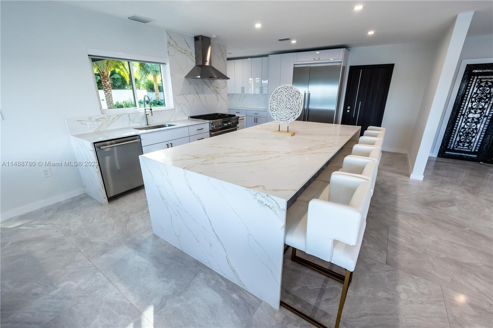 BAY CREST SEC 2 - Residential