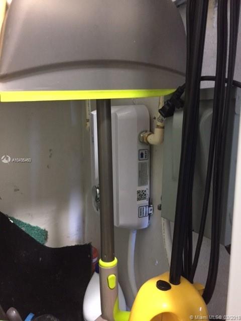 PALM COURT OF MIAMI CONDO - Residential