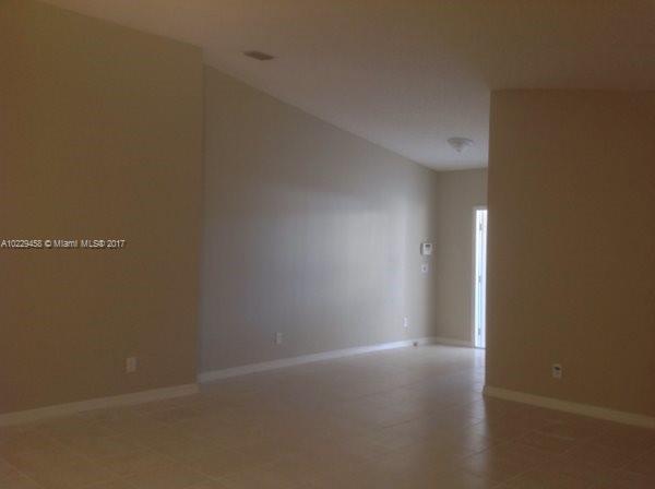 CENTEX-REPLAT OF A PORTIO - Residential Lease