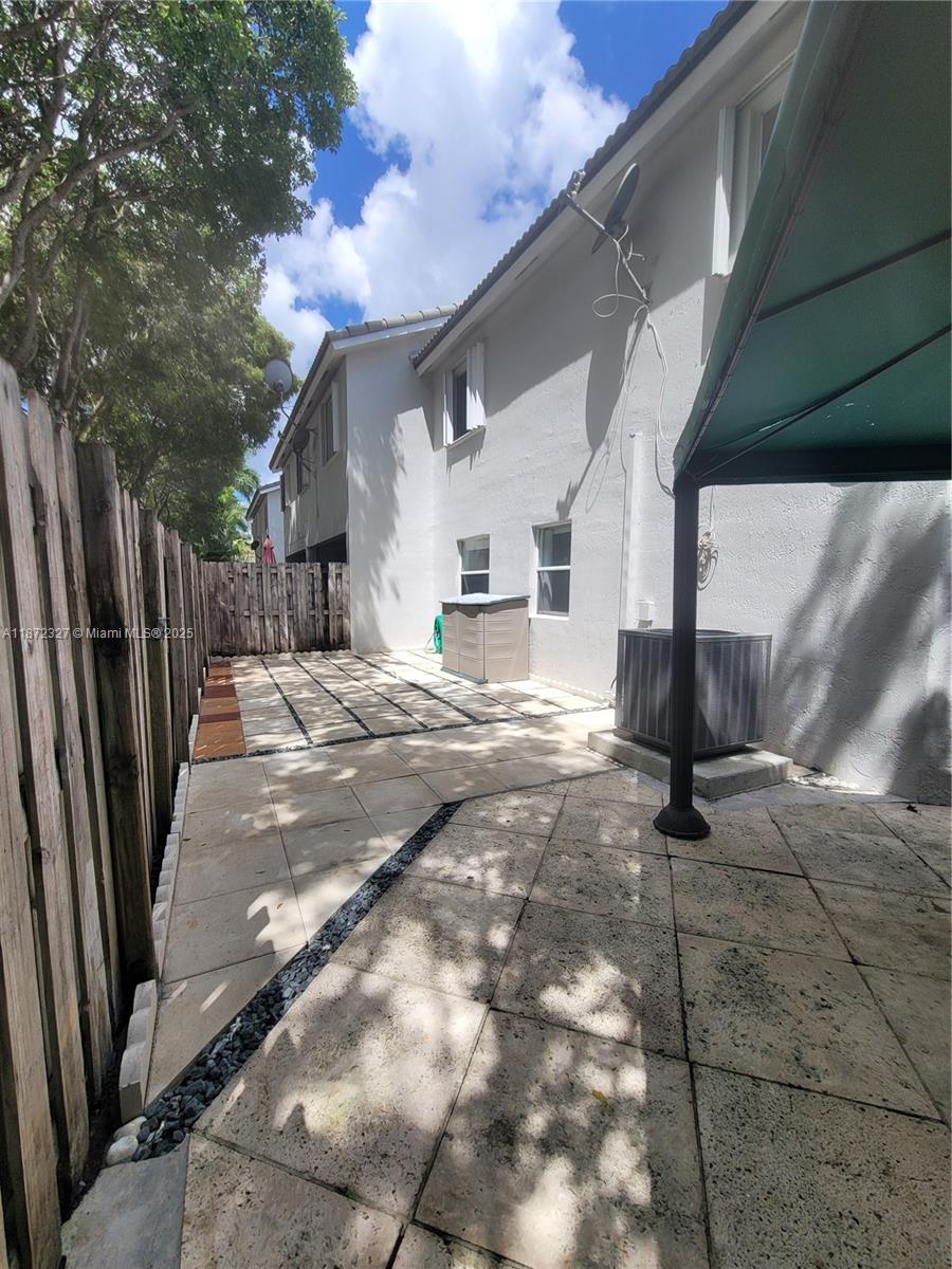 BONITA VILLAS CONDO - Residential Lease