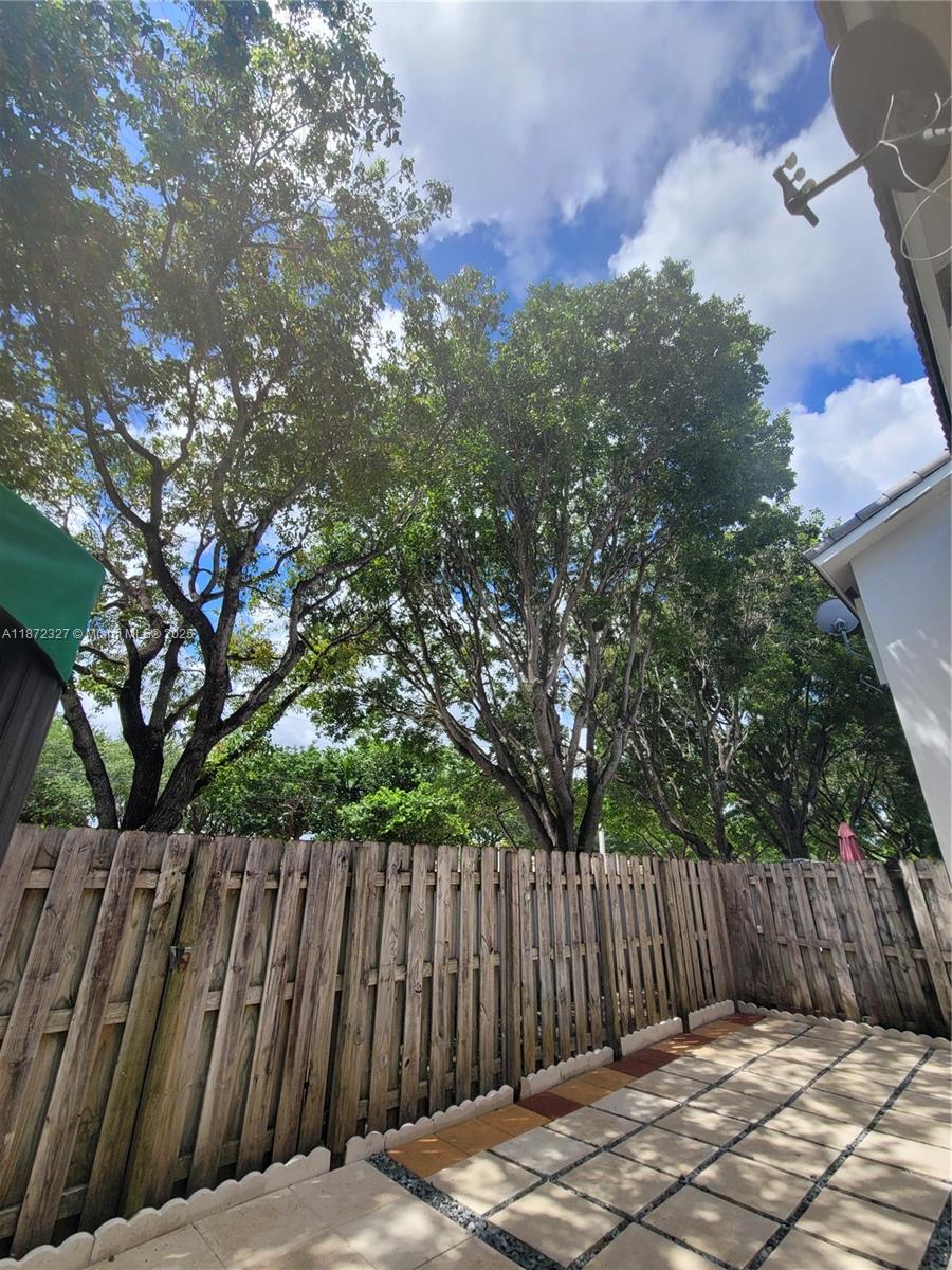 BONITA VILLAS CONDO - Residential Lease