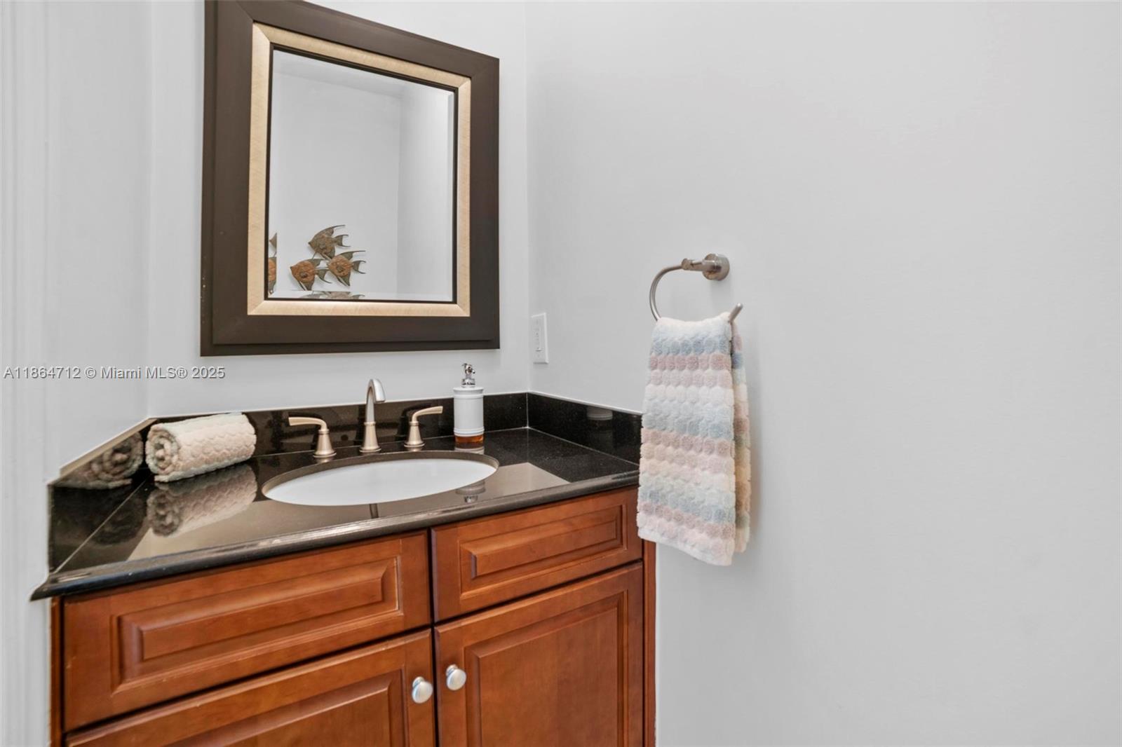 VICTORIA PARK CORR AMEN P - Residential