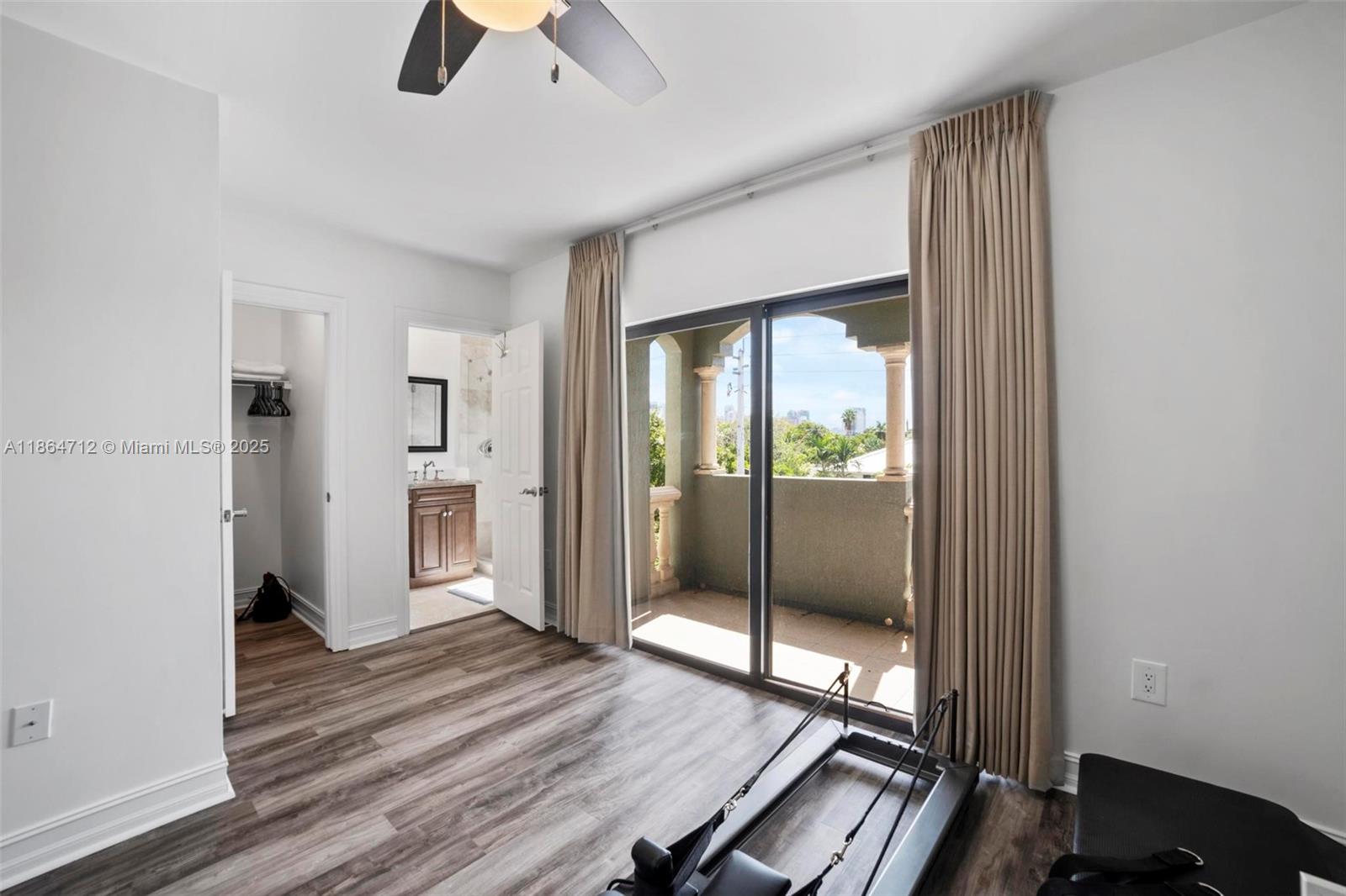 VICTORIA PARK CORR AMEN P - Residential