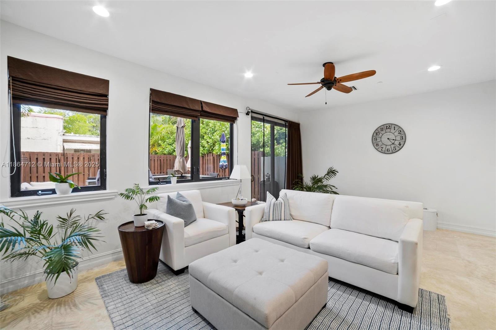 VICTORIA PARK CORR AMEN P - Residential