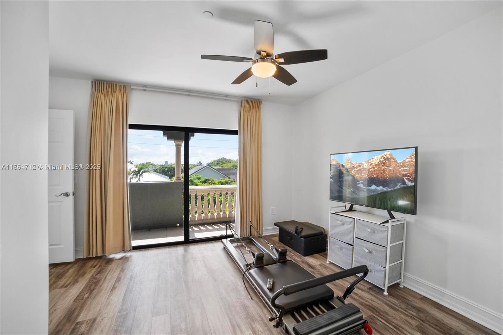 VICTORIA PARK CORR AMEN P - Residential