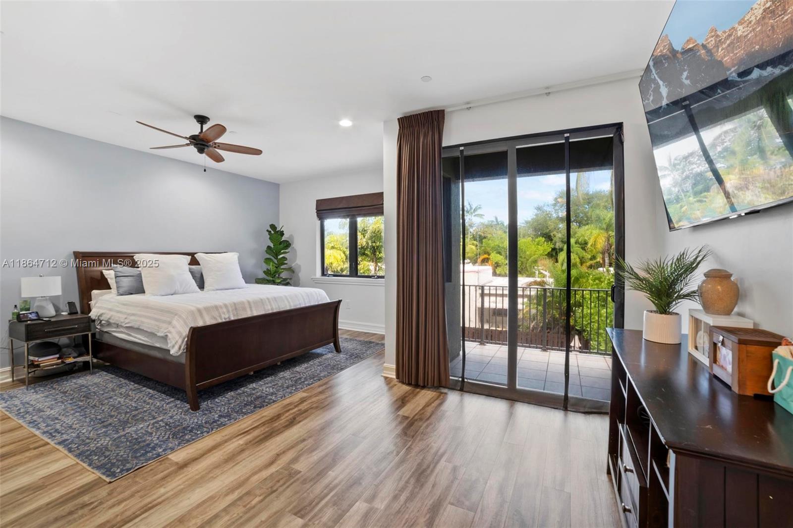 VICTORIA PARK CORR AMEN P - Residential