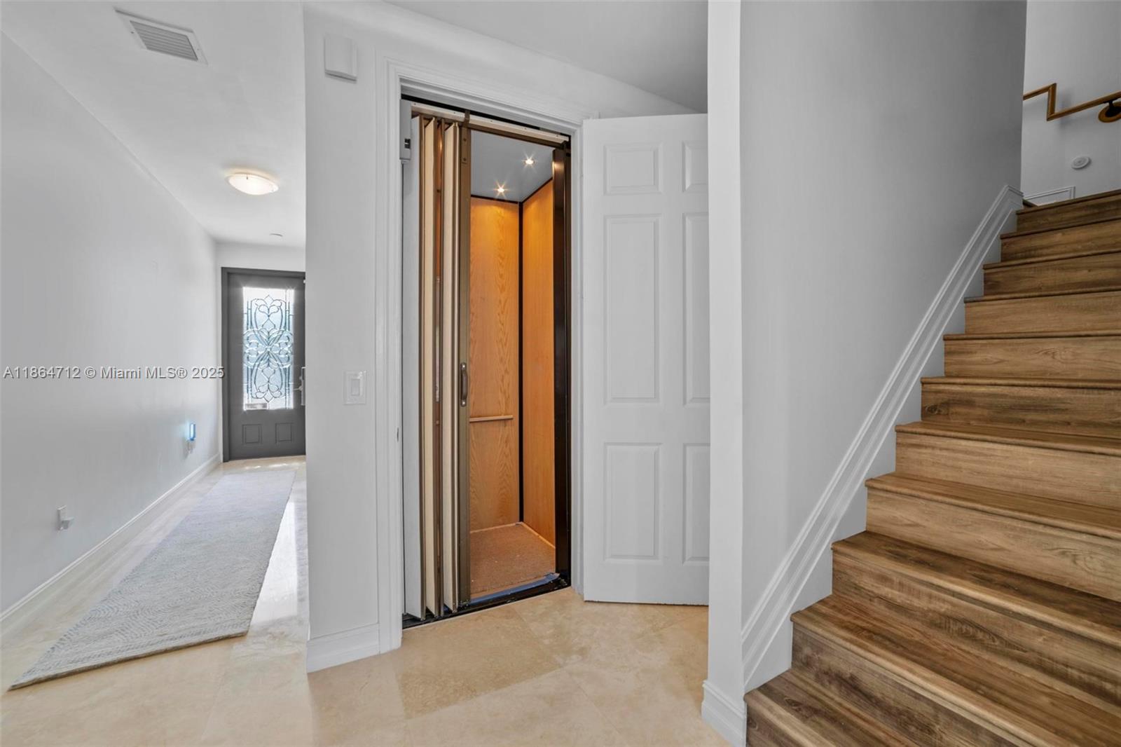 VICTORIA PARK CORR AMEN P - Residential