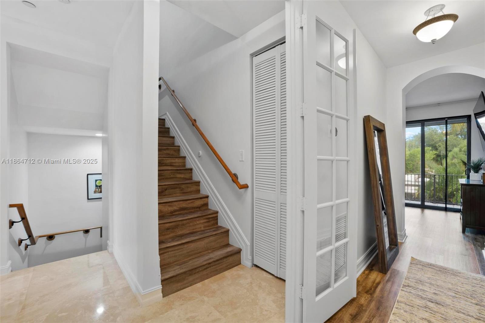 VICTORIA PARK CORR AMEN P - Residential