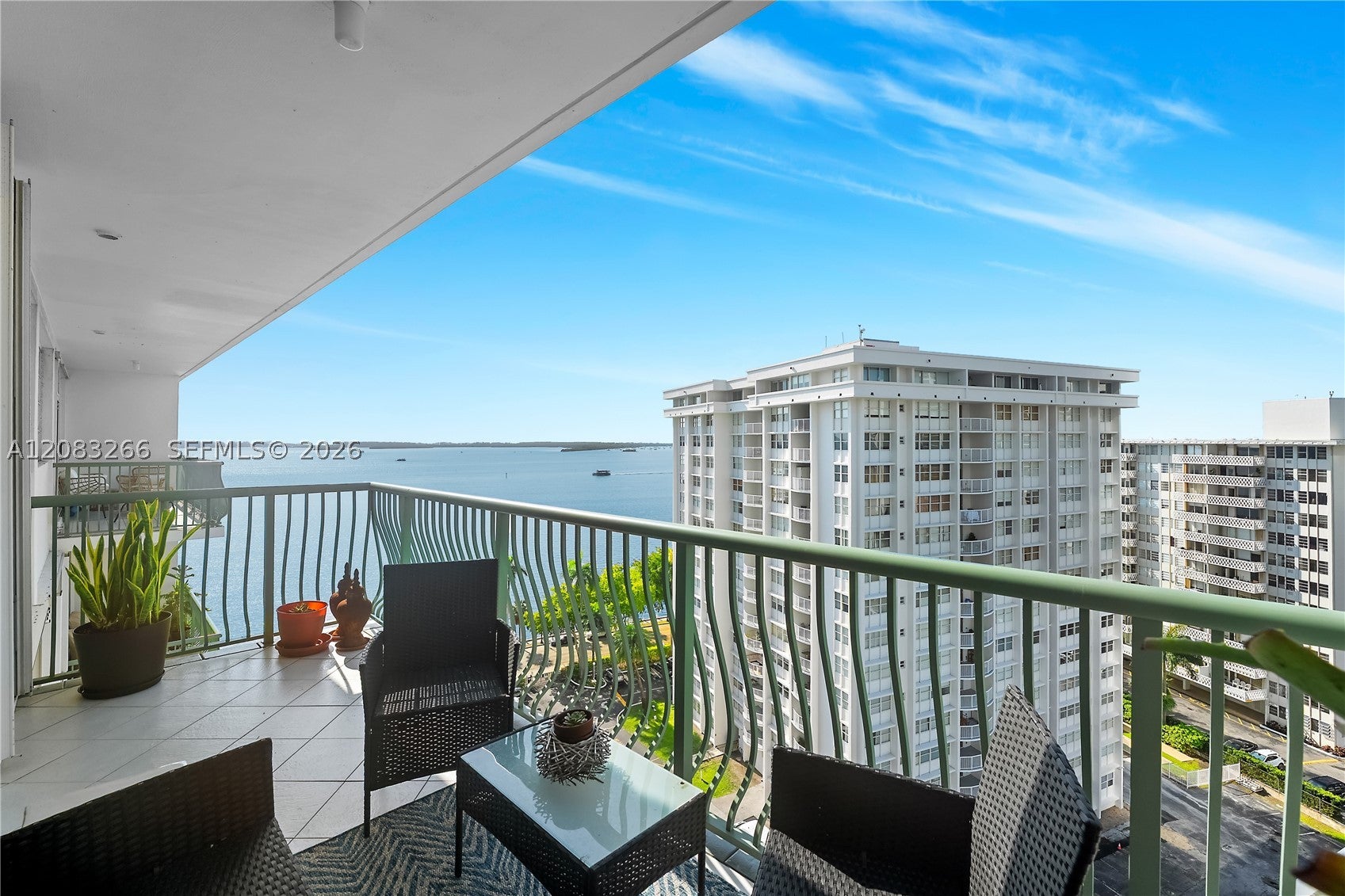 1408 Brickell Bay Dr 1403