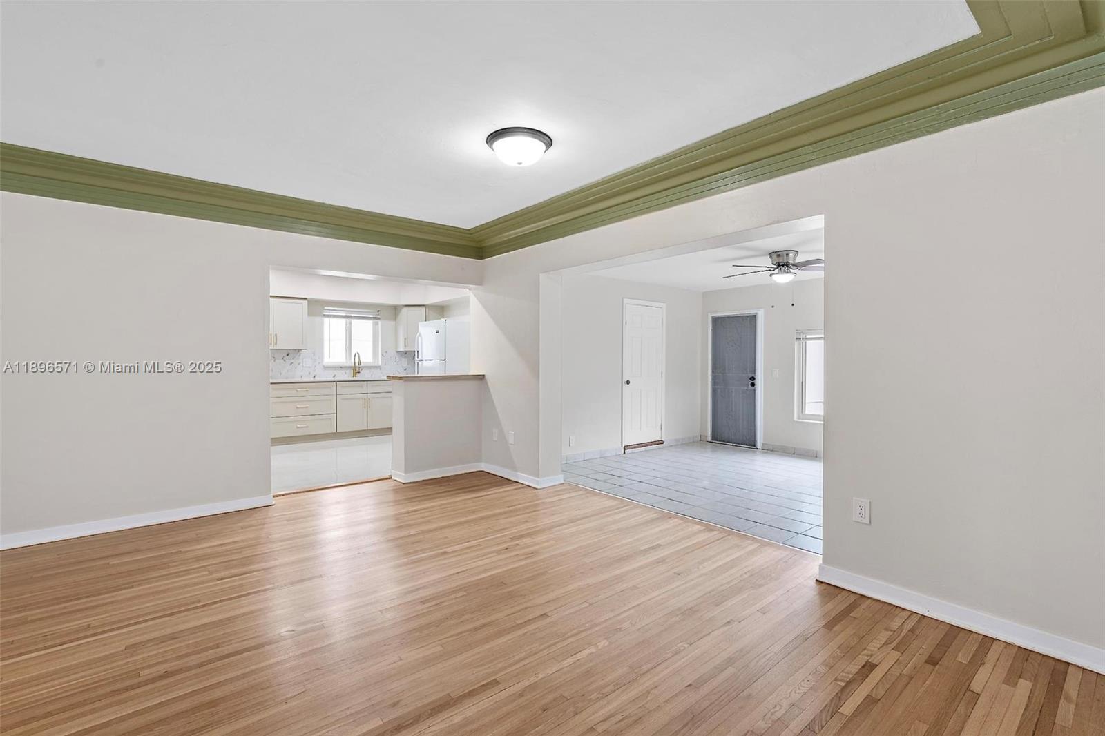 COMFORT GARDENS 1ST ADDN - Residential Lease