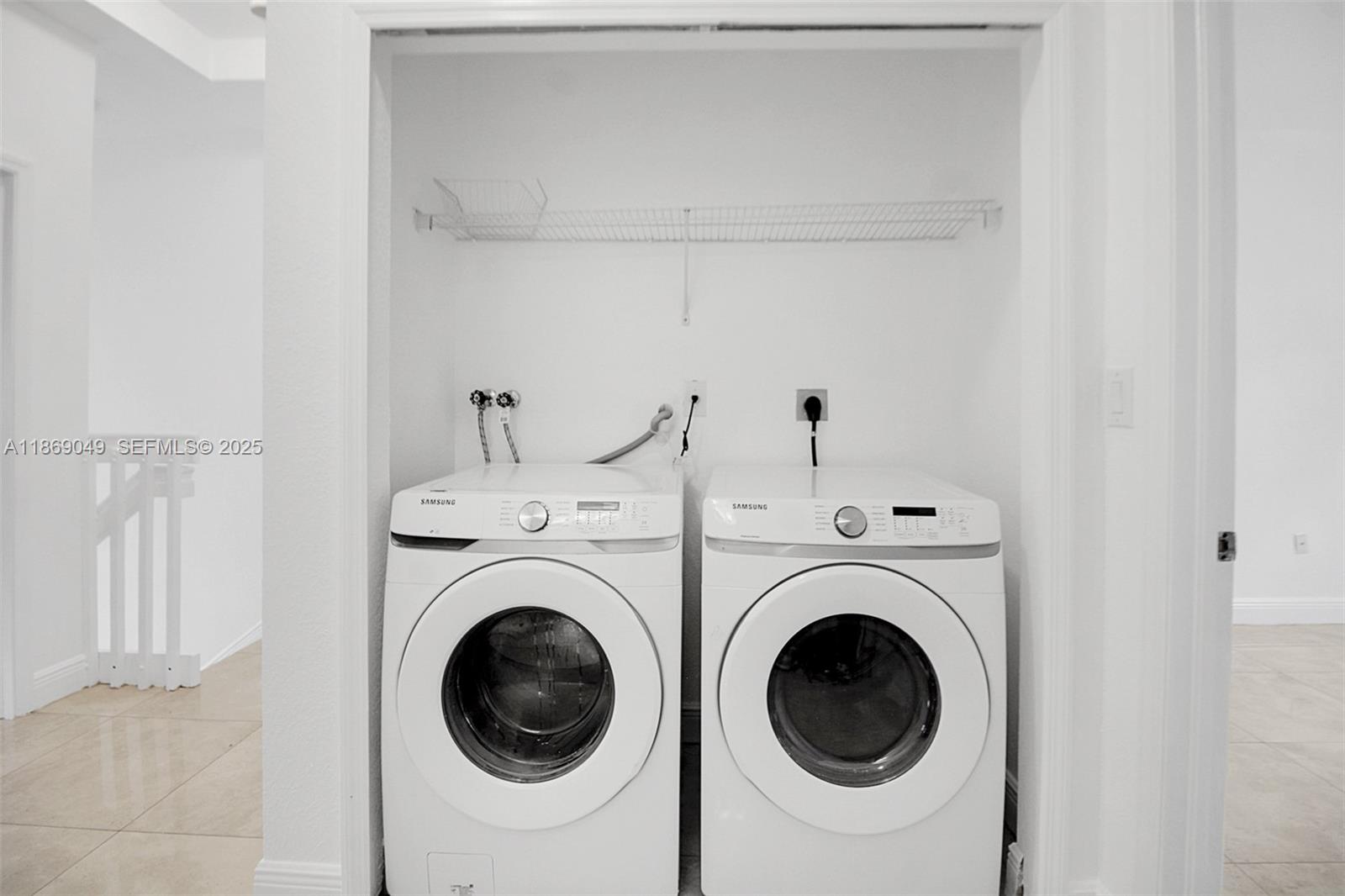 CENTURY BREEZE - Residential