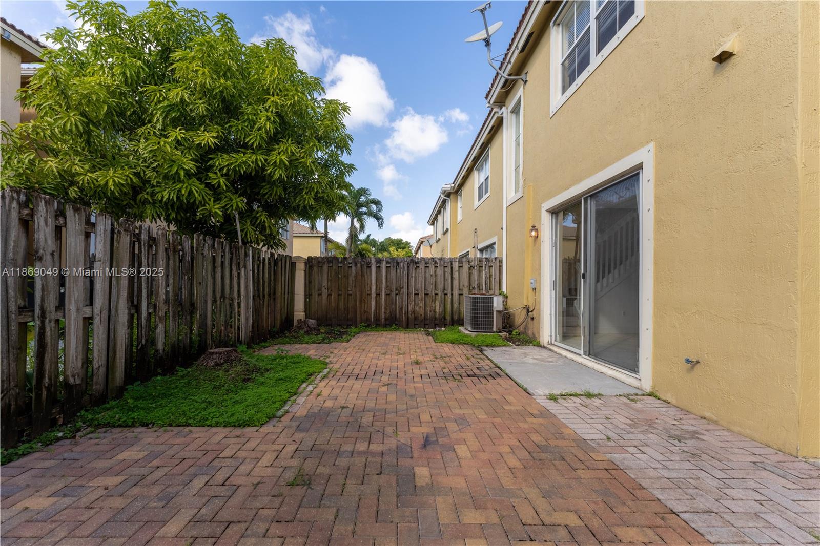 CENTURY BREEZE - Residential