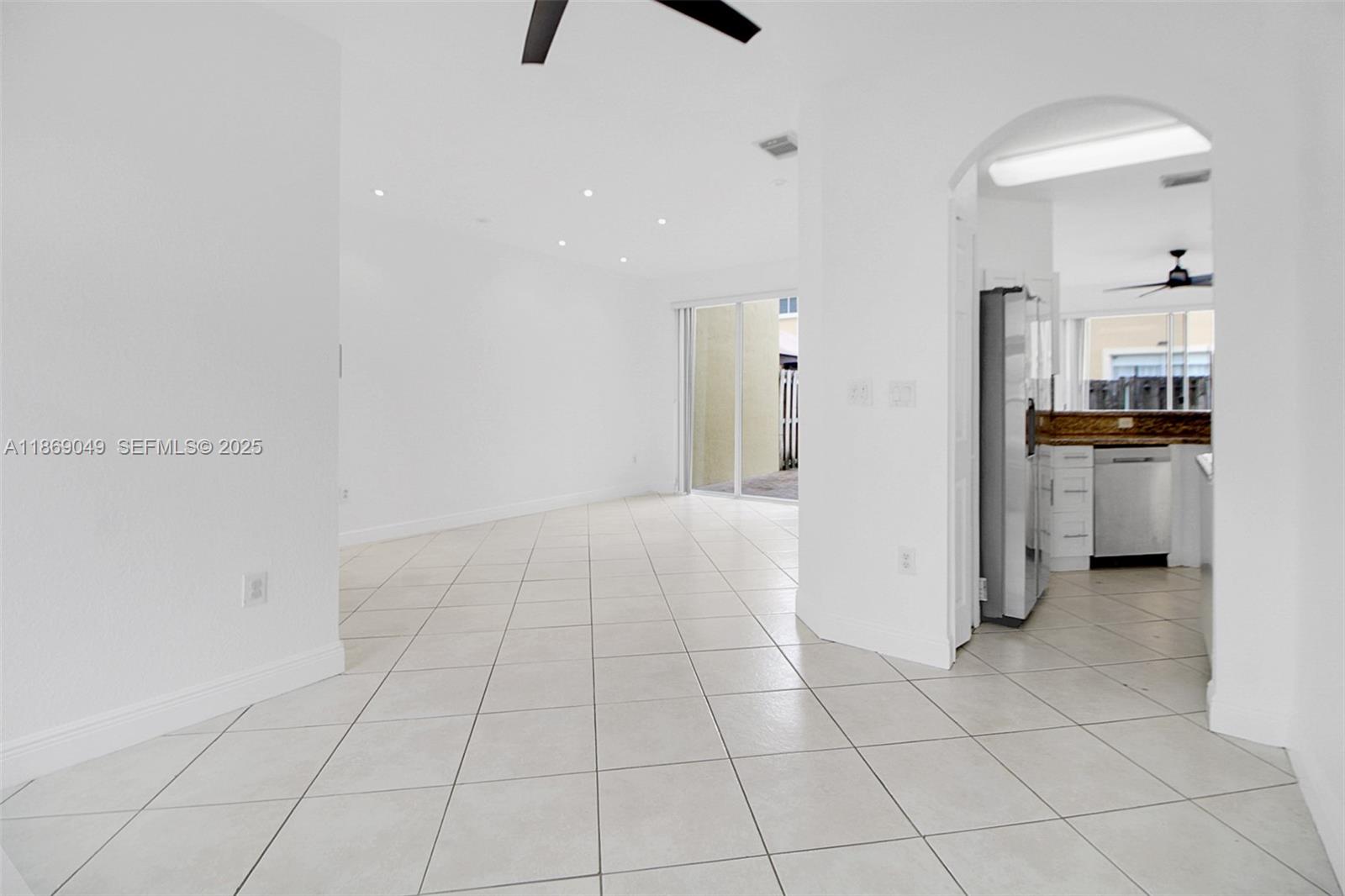 CENTURY BREEZE - Residential