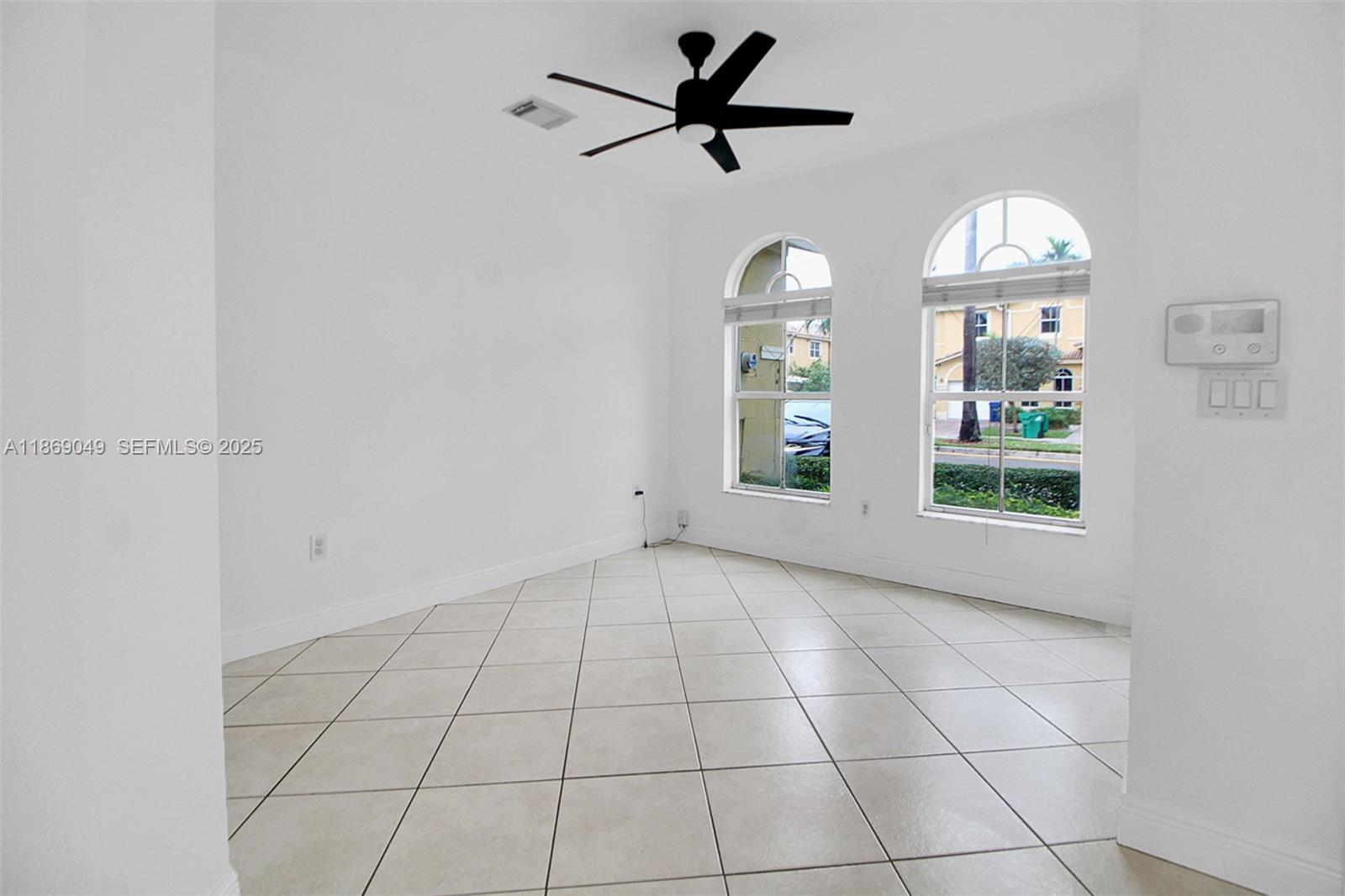 CENTURY BREEZE - Residential