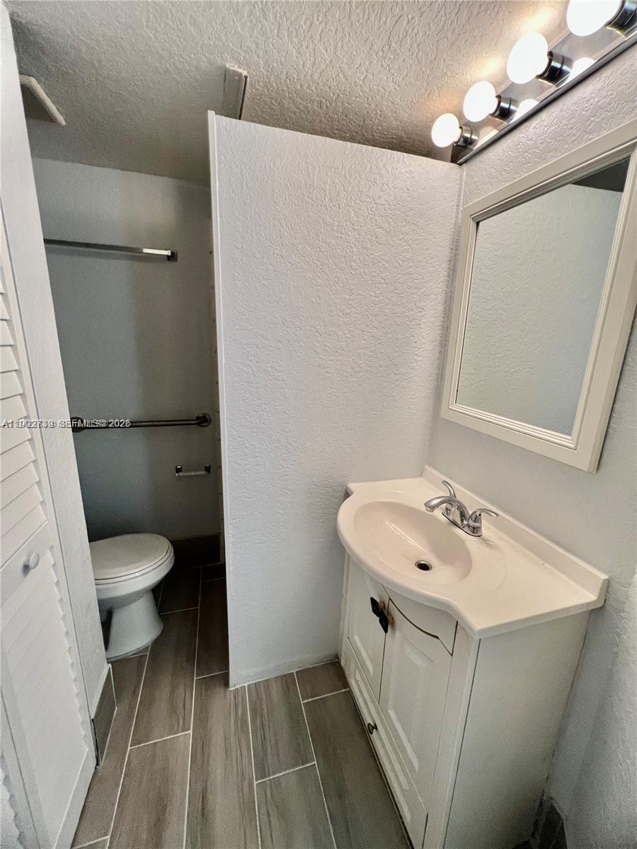 VILLAS AT MEADOW LAKES CO - Residential