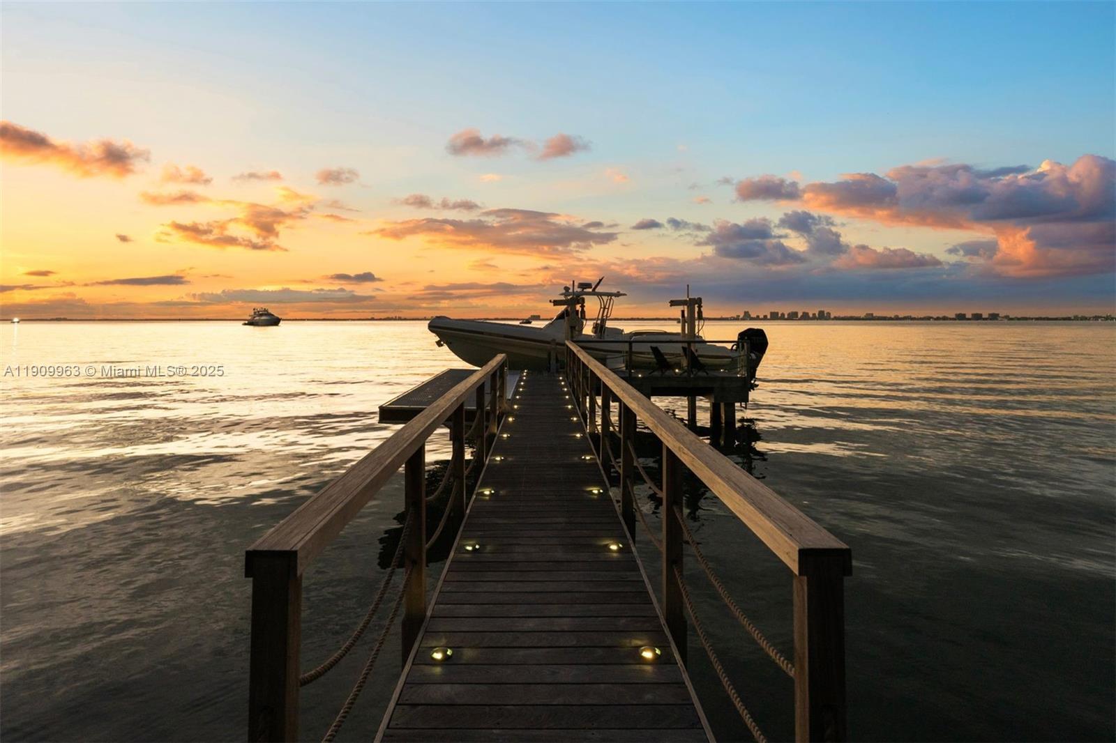 TROPICAL ISLE HOMES SUB 4 - Residential Lease