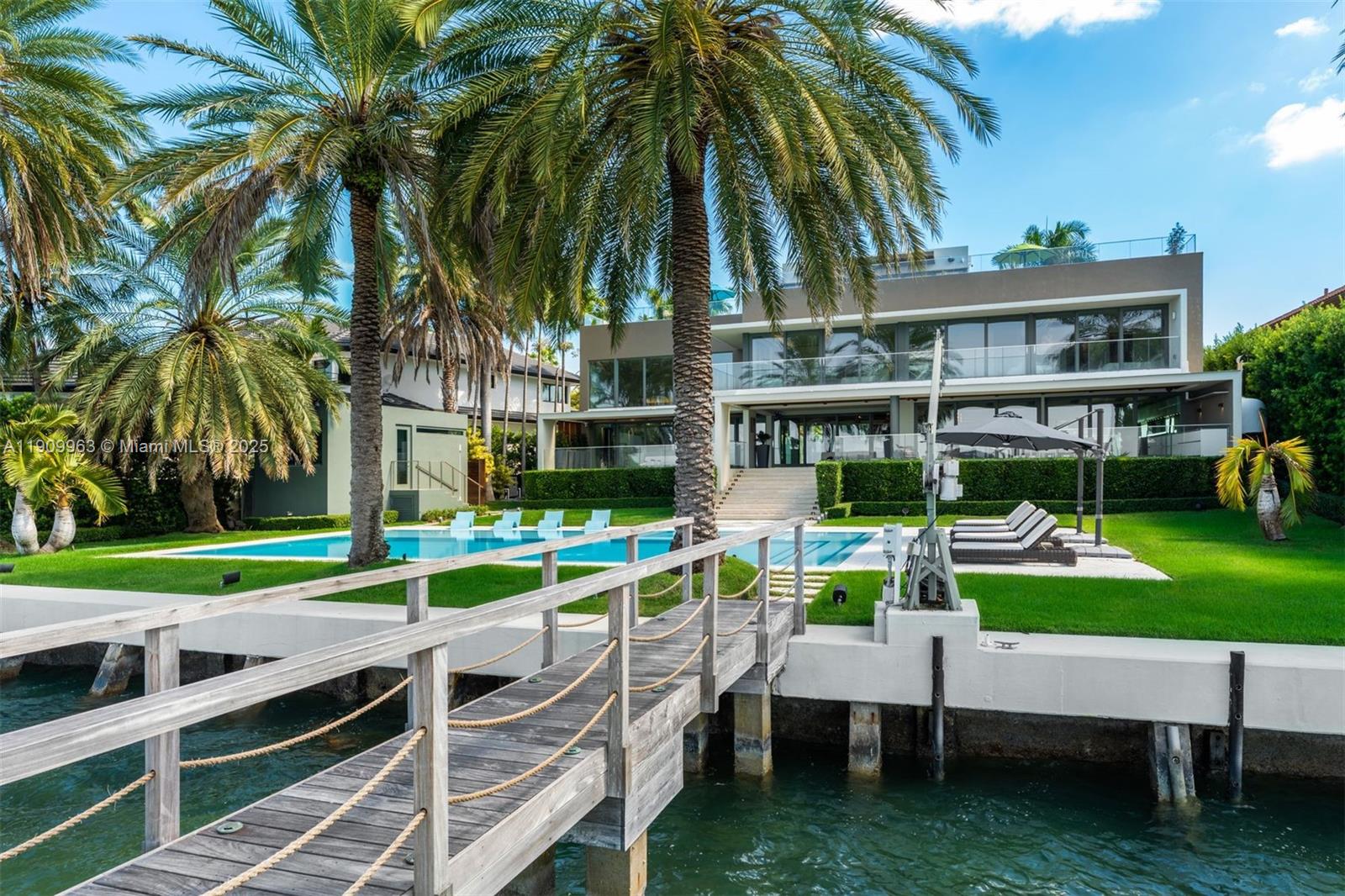 TROPICAL ISLE HOMES SUB 4 - Residential Lease