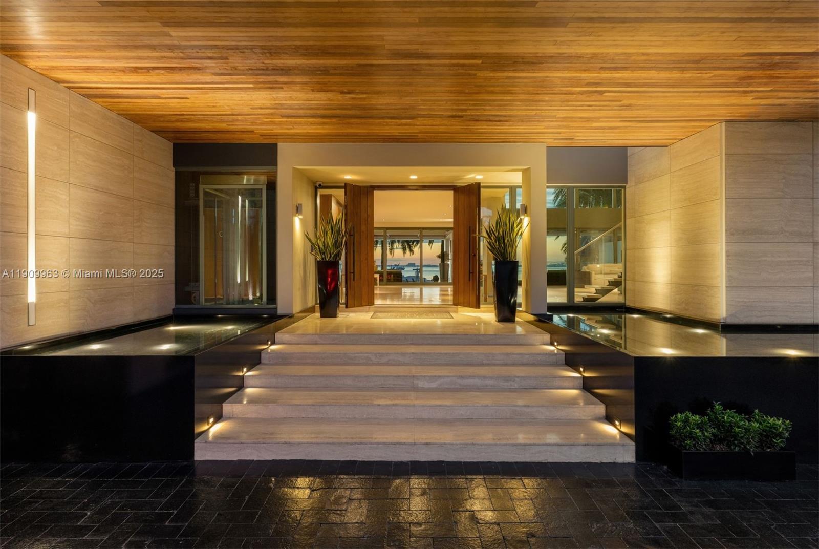 TROPICAL ISLE HOMES SUB 4 - Residential Lease