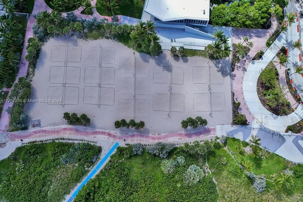 Miami Beach, Florida 33141, United States, 1 Bedroom Bedrooms, ,2 BathroomsBathrooms,Residential,Pending,27187