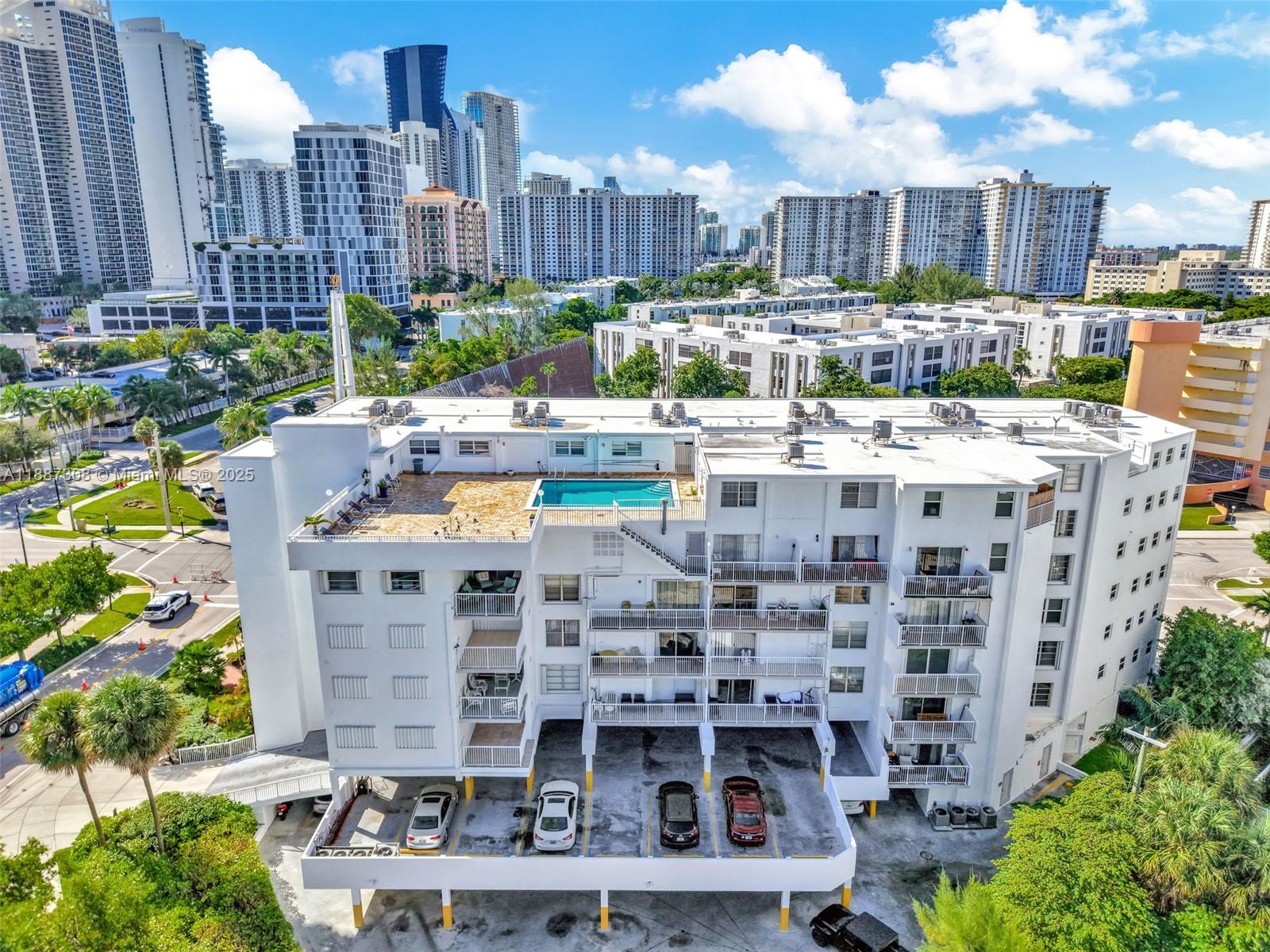 TOWNE ROYALE CONDO - Residential Lease