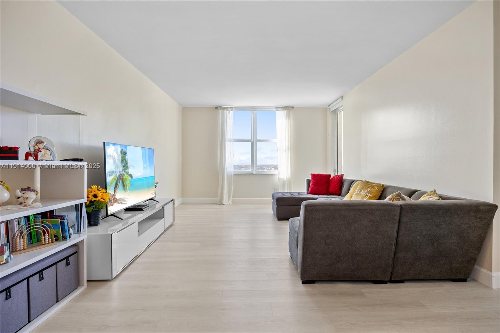 NURIVER LANDING CONDO - Residential Lease