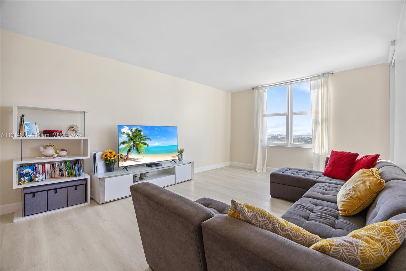 NURIVER LANDING CONDO - Residential Lease