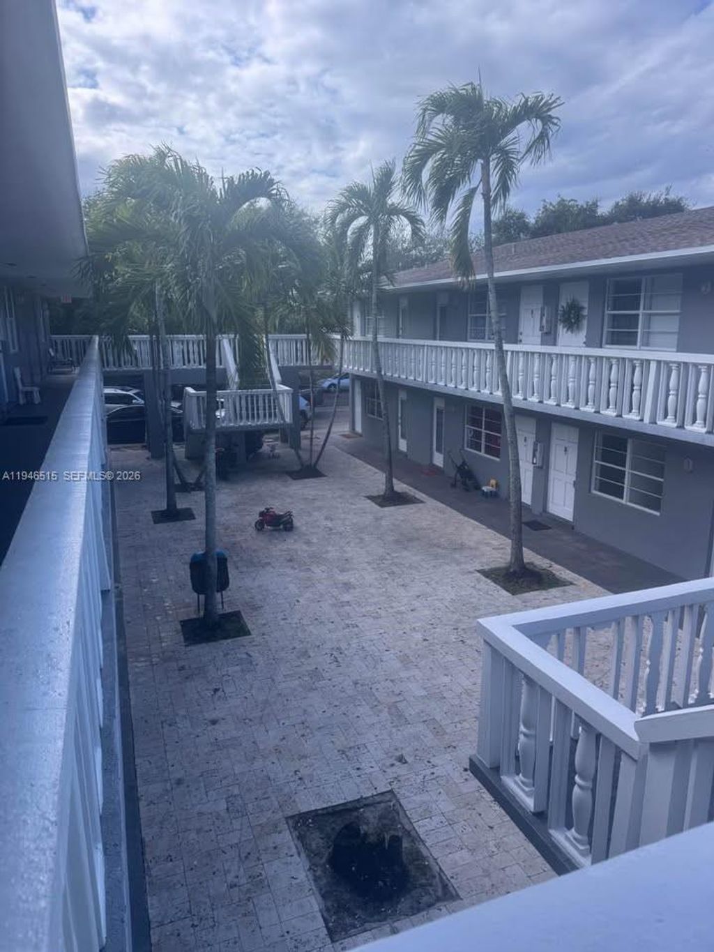 Photo of Hollywood, FL 33020 (MLS # A11946515)