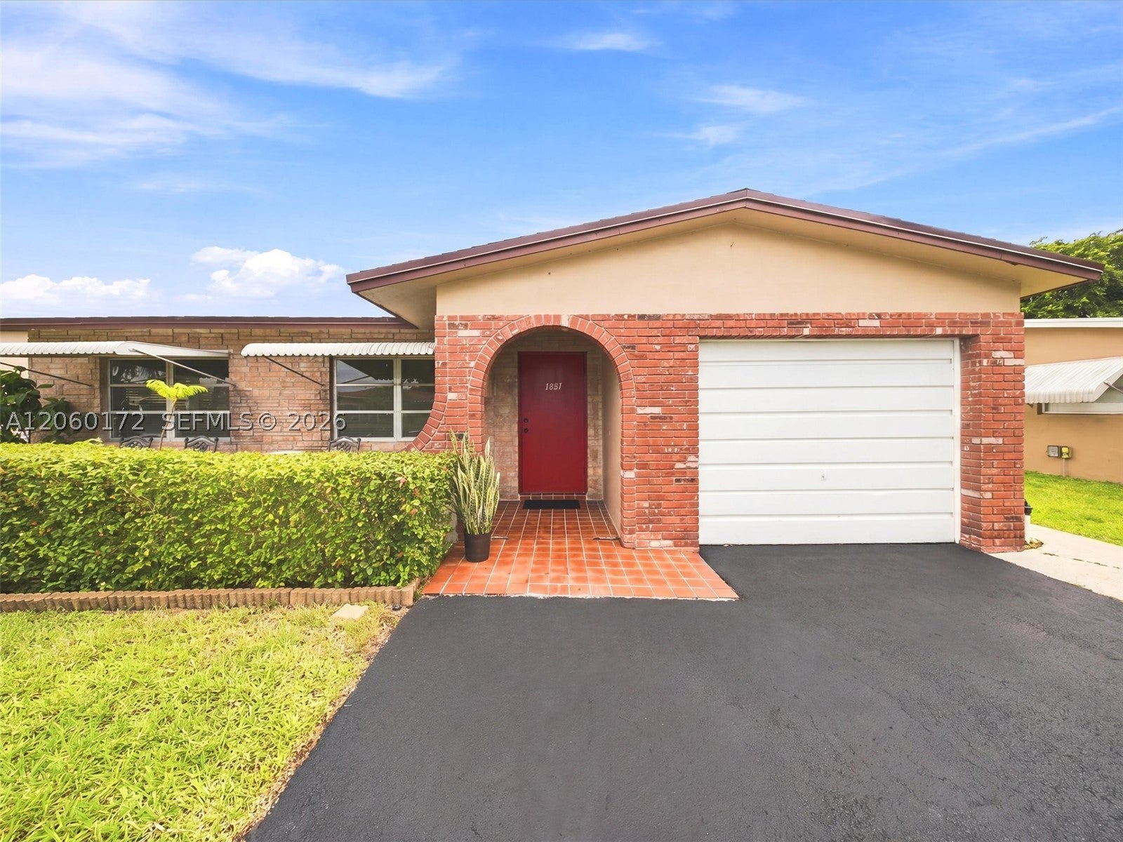 1221 NW 45th St