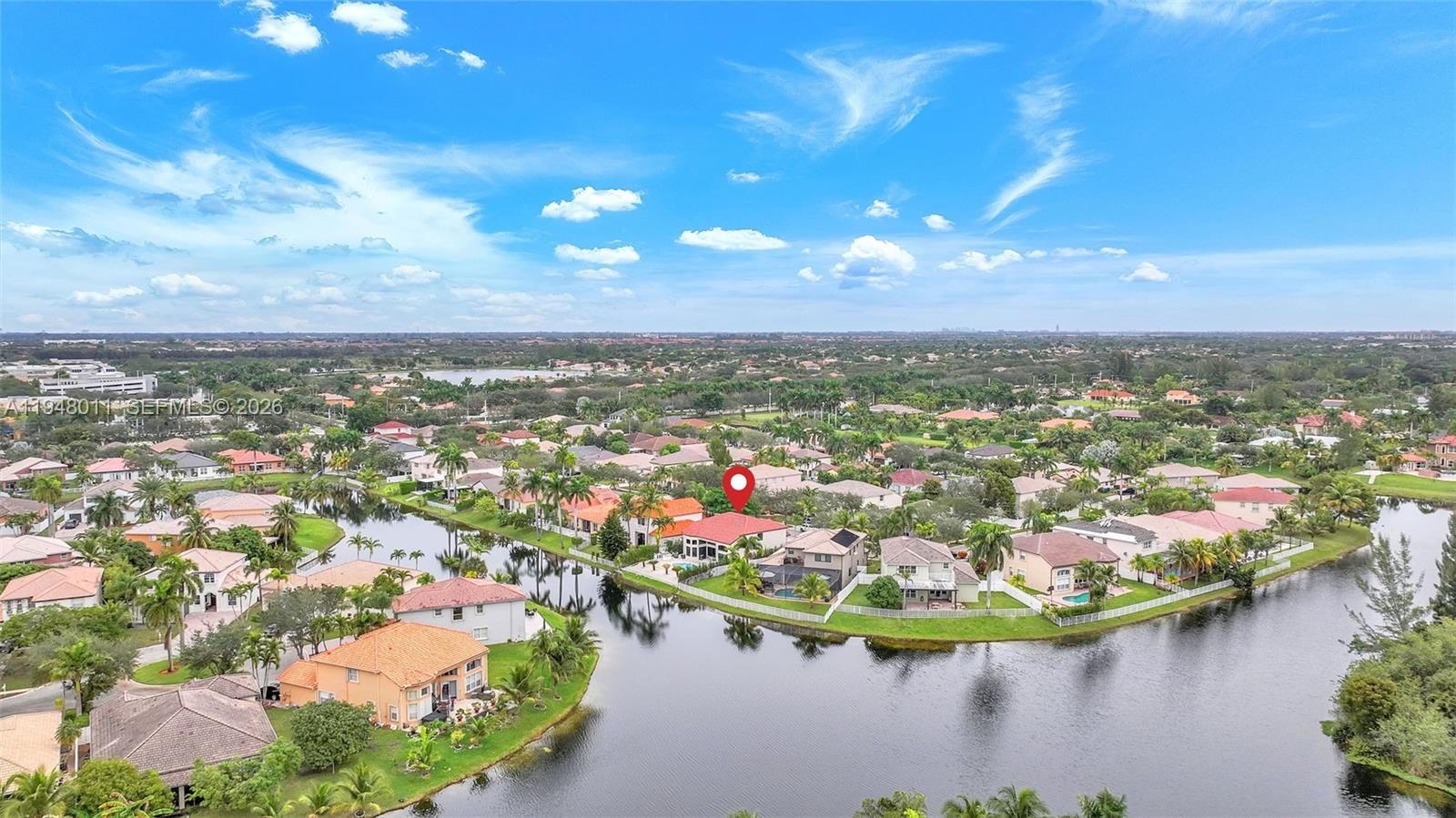 WINDSOR PALMS - Residential