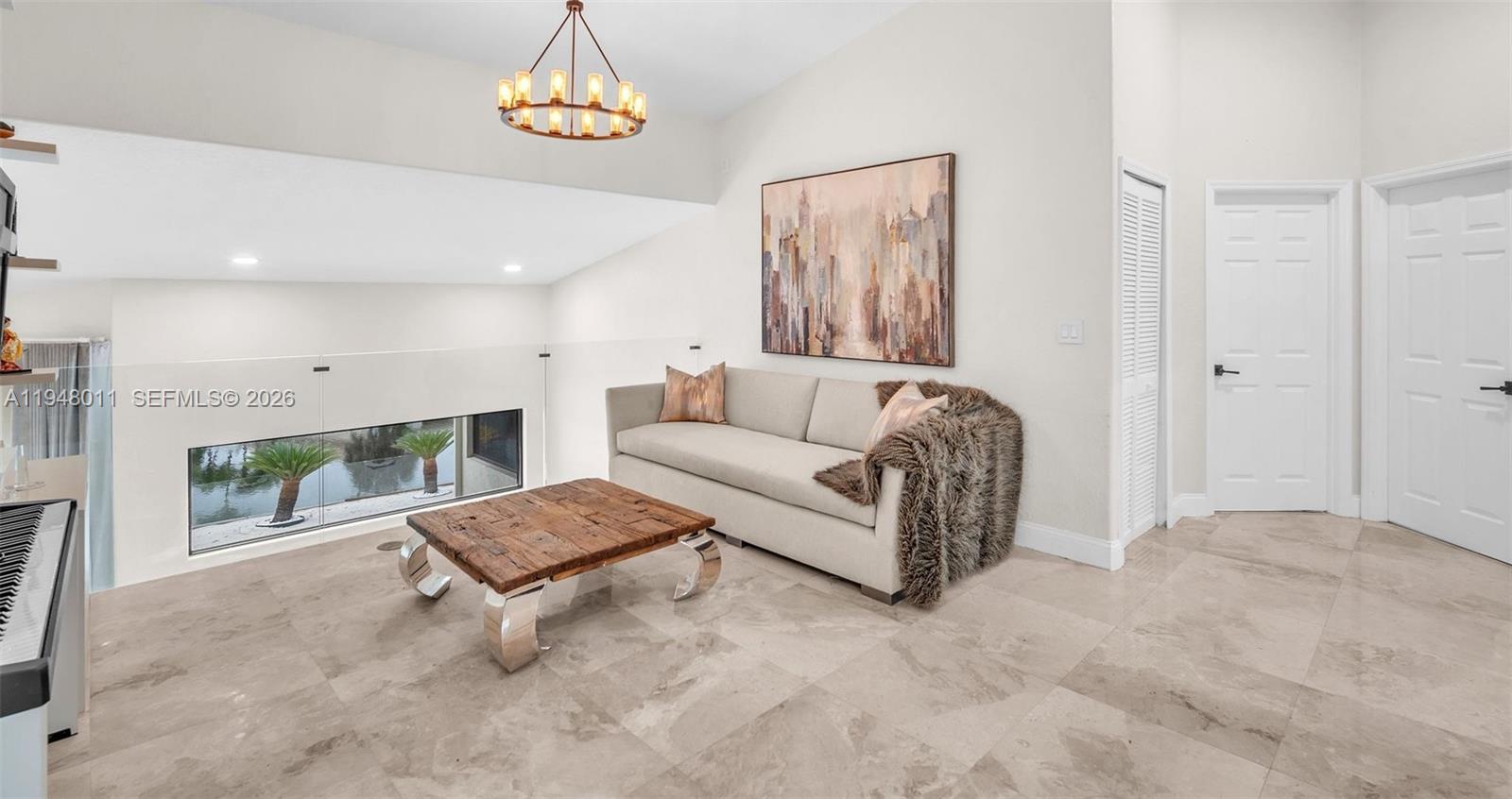 WINDSOR PALMS - Residential