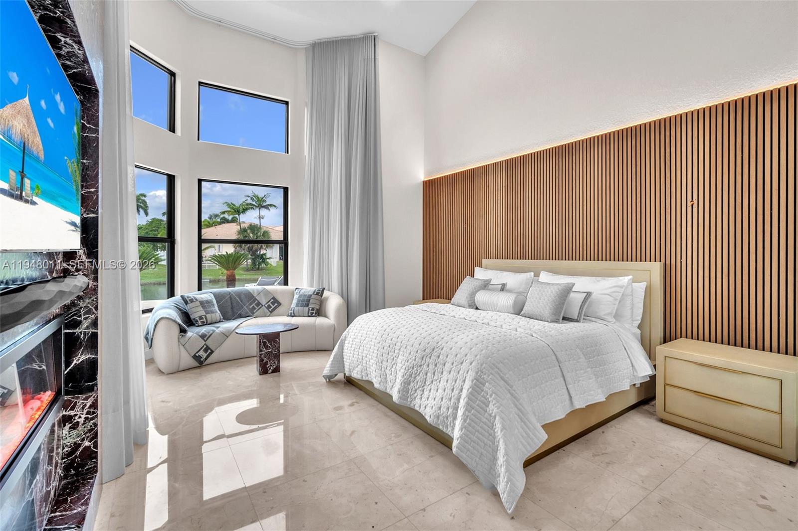 WINDSOR PALMS - Residential