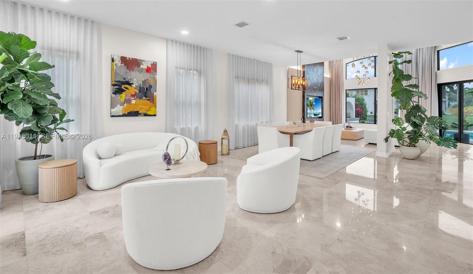 WINDSOR PALMS - Residential