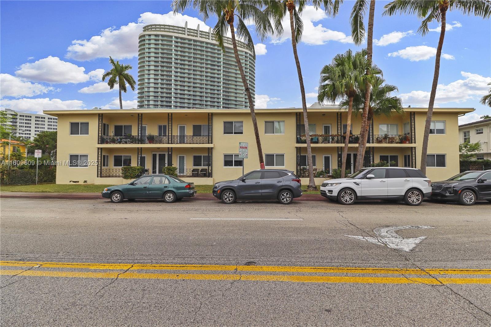 Property for Sale at 1510 West Ave 4, Miami Beach, Miami-Dade County, Florida - Bedrooms: 1 
Bathrooms: 1  - $325,000