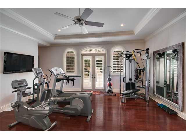 HAMMOCK LAKE PK REPLAT OF - Residential